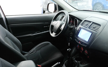 Mitsubishi ASX I рестайлинг, 2014 год, 940 000 рублей, 11 фотография