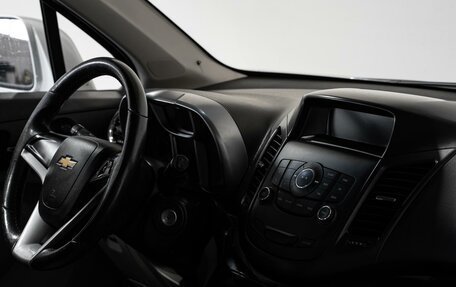 Chevrolet Orlando I, 2013 год, 1 065 000 рублей, 10 фотография