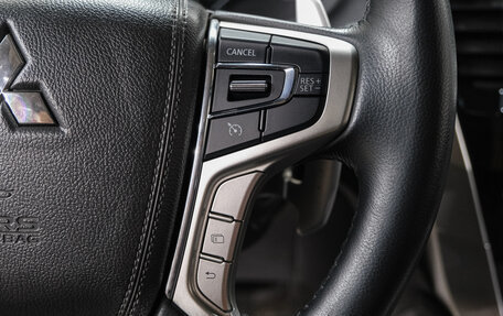 Mitsubishi Pajero Sport III рестайлинг, 2020 год, 3 979 000 рублей, 23 фотография