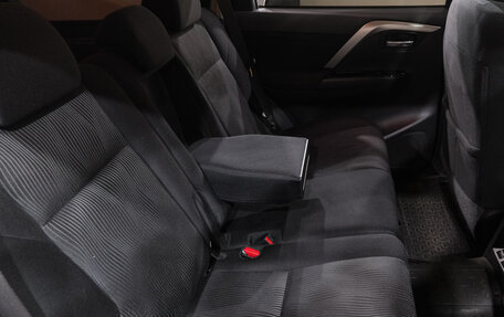 Mitsubishi Pajero Sport III рестайлинг, 2020 год, 3 979 000 рублей, 32 фотография