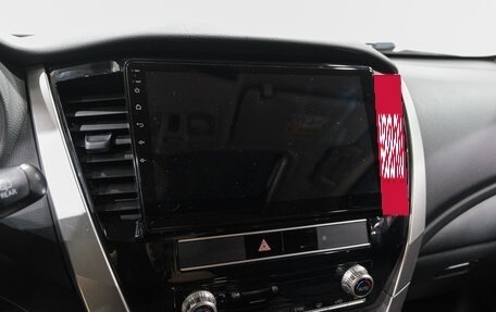 Mitsubishi Pajero Sport III рестайлинг, 2020 год, 3 979 000 рублей, 24 фотография