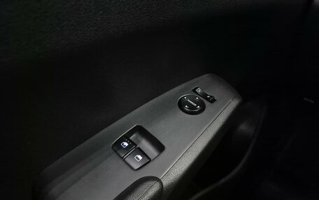 Hyundai Solaris II рестайлинг, 2017 год, 1 020 000 рублей, 8 фотография