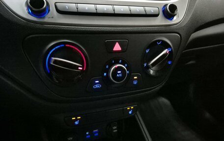 Hyundai Solaris II рестайлинг, 2017 год, 1 020 000 рублей, 18 фотография