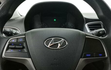 Hyundai Solaris II рестайлинг, 2017 год, 1 020 000 рублей, 20 фотография