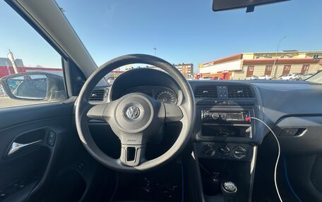 Volkswagen Polo VI (EU Market), 2013 год, 640 000 рублей, 11 фотография