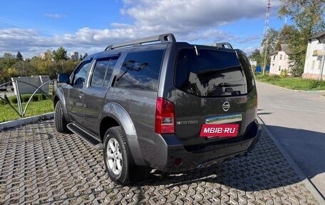 Nissan Pathfinder, 2013 год, 1 850 000 рублей, 2 фотография
