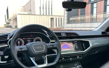Audi Q3, 2023 год, 2 500 000 рублей, 11 фотография