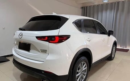 Mazda CX-5 II, 2023 год, 2 500 000 рублей, 4 фотография