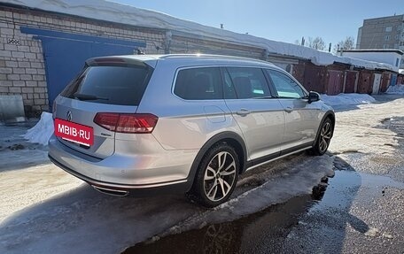 Volkswagen Passat B8 рестайлинг, 2018 год, 2 950 000 рублей, 3 фотография