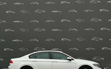 Volkswagen Passat B8 рестайлинг, 2020 год, 2 640 100 рублей, 10 фотография