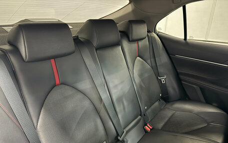 Toyota Camry, 2020 год, 2 950 000 рублей, 21 фотография