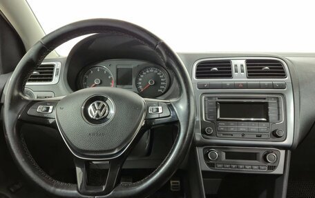 Volkswagen Polo VI (EU Market), 2016 год, 950 000 рублей, 11 фотография