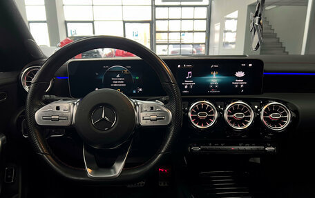 Mercedes-Benz CLA, 2019 год, 3 199 000 рублей, 13 фотография