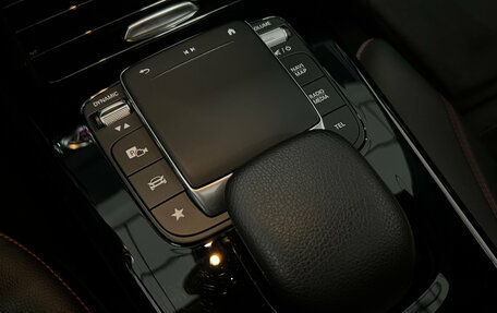 Mercedes-Benz CLA, 2019 год, 3 199 000 рублей, 17 фотография