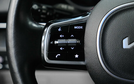 KIA Carnival, 2022 год, 3 150 000 рублей, 18 фотография