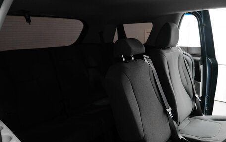 KIA Carnival, 2022 год, 3 150 000 рублей, 23 фотография