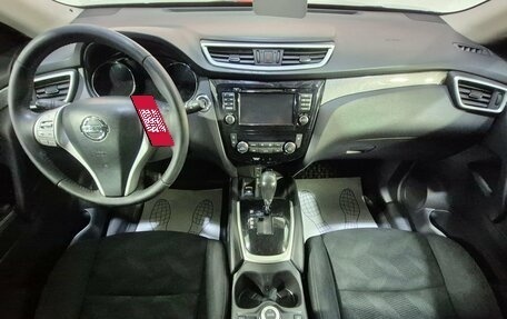 Nissan X-Trail, 2017 год, 2 099 000 рублей, 10 фотография