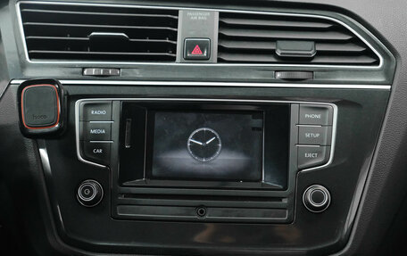 Volkswagen Tiguan II, 2017 год, 1 899 000 рублей, 12 фотография