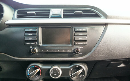 KIA Rio IV, 2019 год, 1 500 000 рублей, 18 фотография