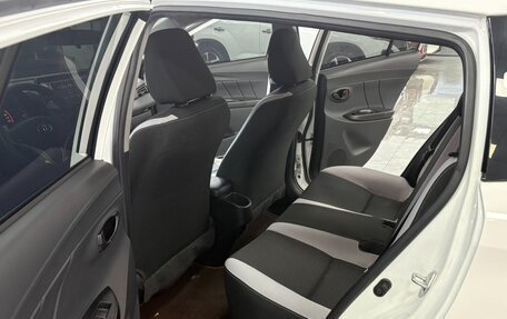 Toyota Yaris XP150 рестайлинг, 2022 год, 1 065 000 рублей, 12 фотография