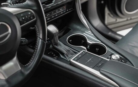 Lexus RX IV рестайлинг, 2019 год, 4 450 000 рублей, 9 фотография