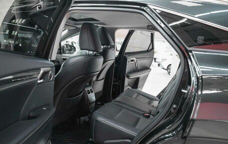 Lexus RX IV рестайлинг, 2019 год, 4 450 000 рублей, 18 фотография