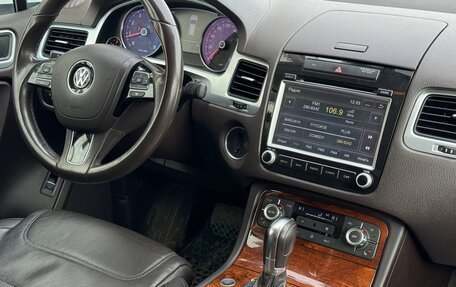 Volkswagen Touareg III, 2013 год, 2 549 999 рублей, 7 фотография