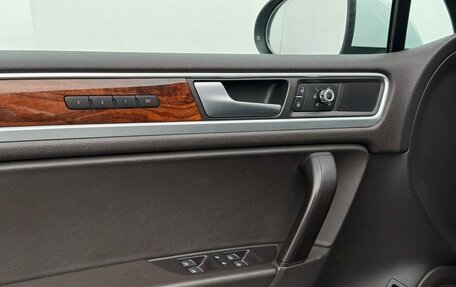 Volkswagen Touareg III, 2013 год, 2 549 999 рублей, 12 фотография