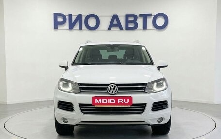 Volkswagen Touareg III, 2013 год, 2 549 999 рублей, 2 фотография