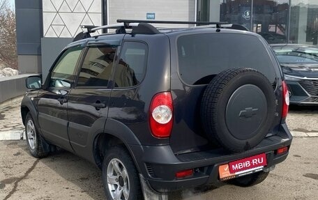 Chevrolet Niva I рестайлинг, 2019 год, 794 000 рублей, 3 фотография