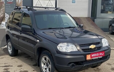 Chevrolet Niva I рестайлинг, 2019 год, 794 000 рублей, 6 фотография