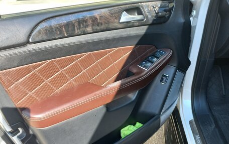 Mercedes-Benz M-Класс, 2012 год, 2 350 000 рублей, 4 фотография