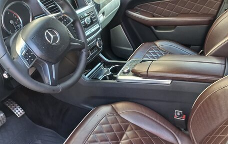 Mercedes-Benz M-Класс, 2012 год, 2 350 000 рублей, 2 фотография