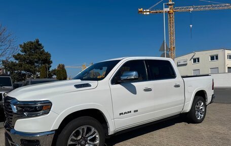 Rambler 1500, 2023 год, 4 800 000 рублей, 5 фотография