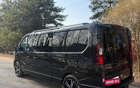 Renault Trafic, 2016 год, 2 200 000 рублей, 12 фотография