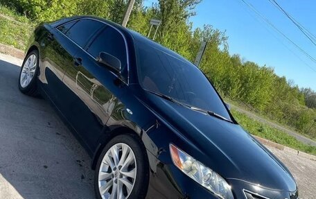 Toyota Camry, 2008 год, 960 000 рублей, 2 фотография