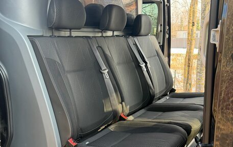 Renault Trafic, 2016 год, 2 200 000 рублей, 29 фотография