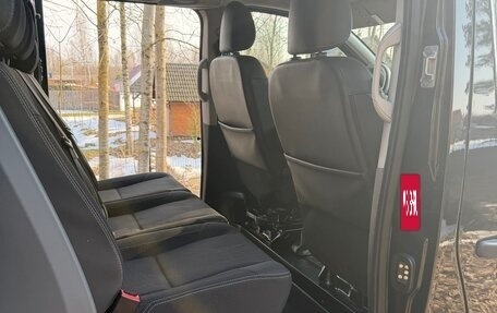 Renault Trafic, 2016 год, 2 200 000 рублей, 27 фотография