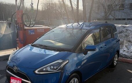 Toyota Sienta II, 2018 год, 1 350 000 рублей, 2 фотография