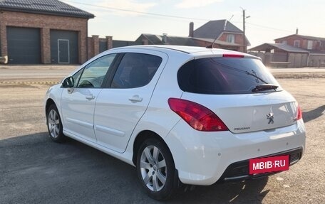 Peugeot 308 II, 2010 год, 899 000 рублей, 5 фотография