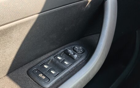 Peugeot 308 II, 2010 год, 899 000 рублей, 23 фотография