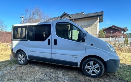 Renault Trafic, 2006 год, 1 200 000 рублей, 3 фотография