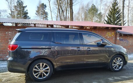 KIA Carnival III, 2020 год, 3 350 000 рублей, 5 фотография