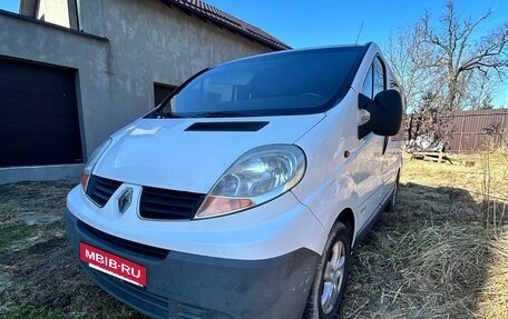 Renault Trafic, 2006 год, 1 200 000 рублей, 7 фотография