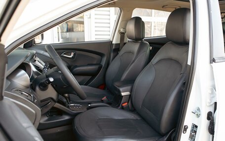 Hyundai ix35 I рестайлинг, 2013 год, 1 095 000 рублей, 11 фотография