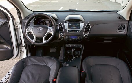 Hyundai ix35 I рестайлинг, 2013 год, 1 095 000 рублей, 16 фотография