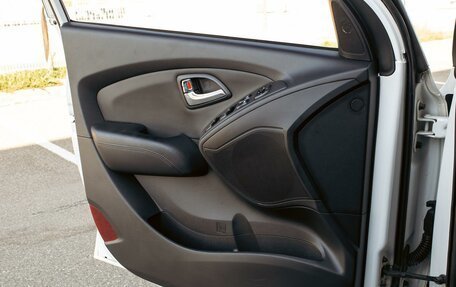 Hyundai ix35 I рестайлинг, 2013 год, 1 095 000 рублей, 12 фотография