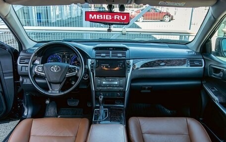 Toyota Camry, 2017 год, 1 795 000 рублей, 15 фотография