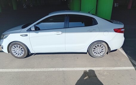 KIA Rio III рестайлинг, 2013 год, 600 000 рублей, 6 фотография