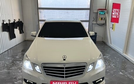 Mercedes-Benz E-Класс, 2010 год, 790 000 рублей, 1 фотография